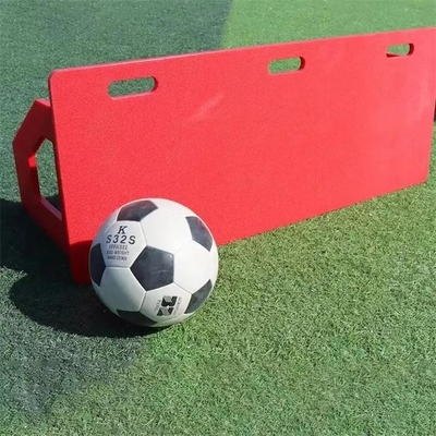 축구 연수를 위한 축구 반동 벽 보드를 폴딩시키는 고밀도 폴리에틸렌