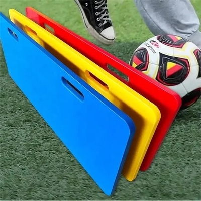 축구 연수를 위한 축구 반동 벽 보드를 폴딩시키는 고밀도 폴리에틸렌