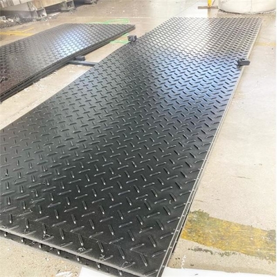 검은 HDPE 일시적 도로 접지 커버 도로는 아주 튼튼하 기계를 위해 엉클어집니다