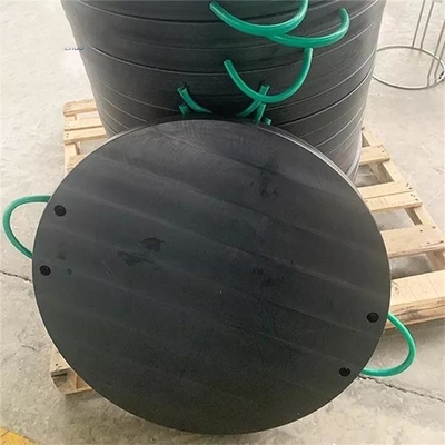 HDPE 펌프 트럭 아우트리거 패드를 지니는 플라스틱 검은 라운드 땅을 설계하기