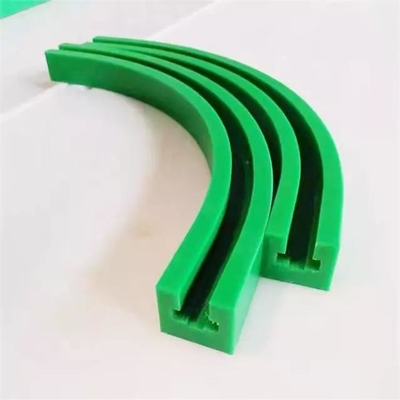 UHMWPE 폴리에틸렌 내마모 부분은 플라스틱 컨베이어 가이드 레일 제품을 녹색으로 만듭니다