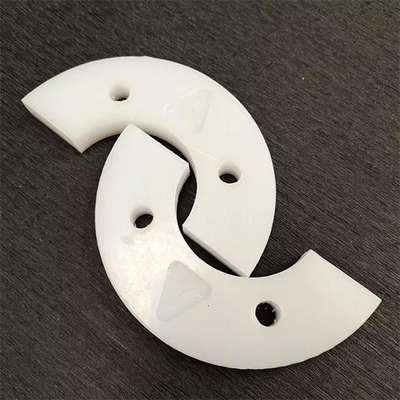 컨베이어 시스템을 위한 주문 제작된 UHMWPE 마모 방지 끌기 노 벨트 스크레이퍼